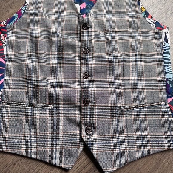 Paisley & Gray Checkered Vest - Unique French / Frenchie Design - Tailored - Picture 8 of 12